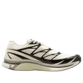 SALOMON x Margiela XT-MM6 ”Vanilla Ice Black”