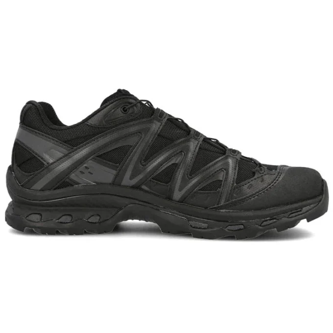 XT-QUEST Advanced Trail ”Black” XT-QUEST Advanced Trail ”Black”