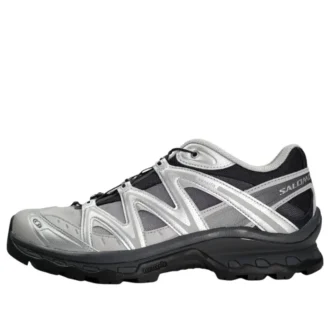 XT-QUEST ”Black Silver Asphalt”